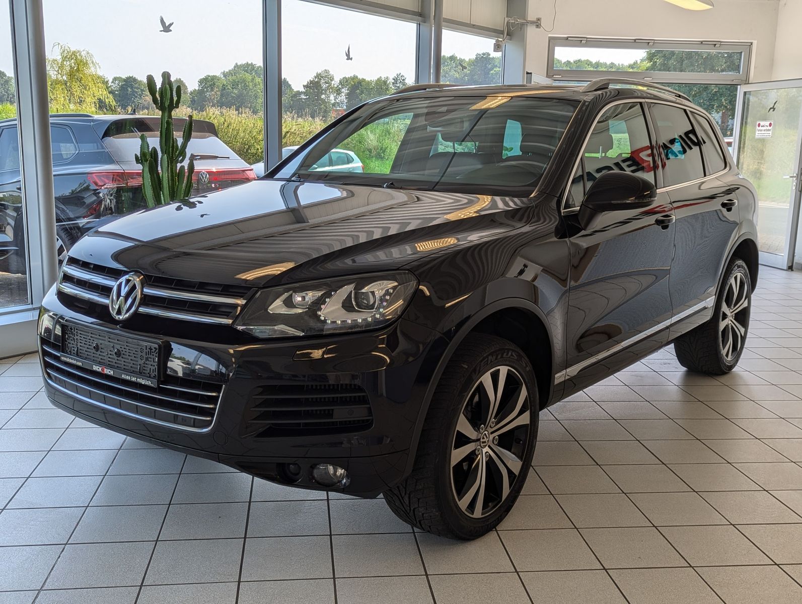 VW Touareg V6 TDI Pano Bi-Xen Memory DYNAUDIO StHz - Image 3