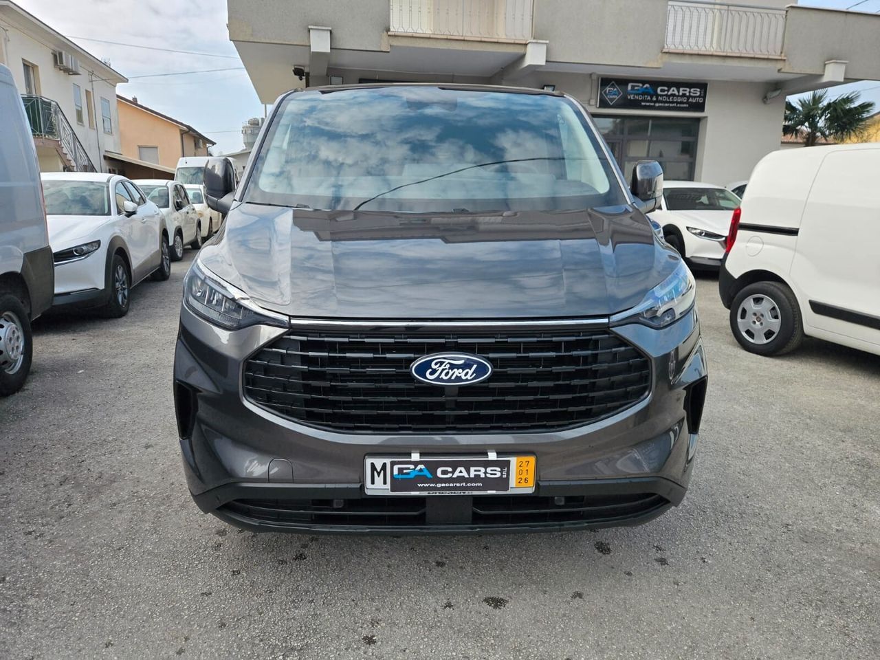 Ford FORD TOURNEO CUSTOM TREND SEMI NUOVO 2.0 136 cv  imagem 2
