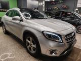 Mercedes-Benz GLA 220 d Automatic 4Matic Sport - Mercedes-Benz GLA 220 Kombi Gebrauchtwagen