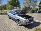 Audi 80 quattro Allrad - Audi 80 mit Benzin-Antrieb: Limousine