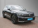 Volkswagen Touareg 3.0 V6 TSI 4M R-Line PANO AHK 360° STHZ  - Volkswagen Touareg mit Benzin-Antrieb: Geländewagen, 3.6