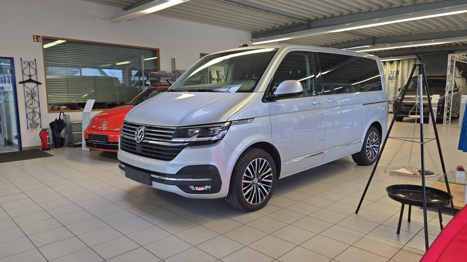 Volkswagen T6.1 Multivan Highl 4M AHK Standh ACC Side Lane