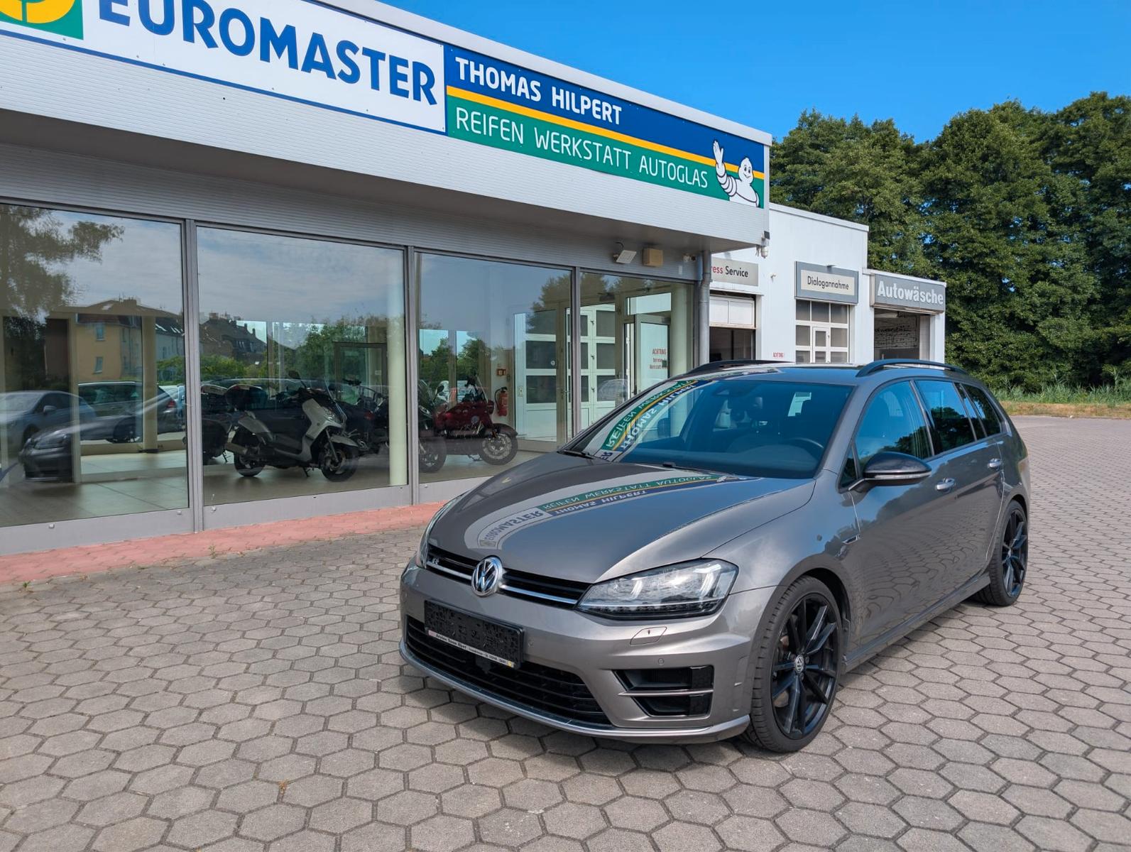 Volkswagen Golf VII Variant R BMT 4Motion