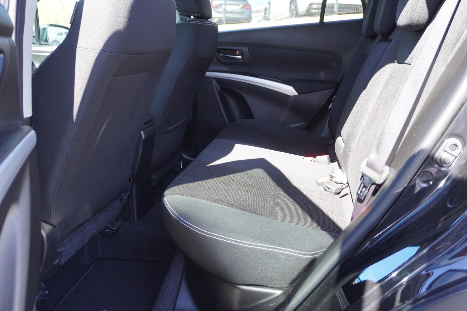 Suzuki SX4 S-Cross 1.0 Comfort LED Navi Sitzheizung DAB