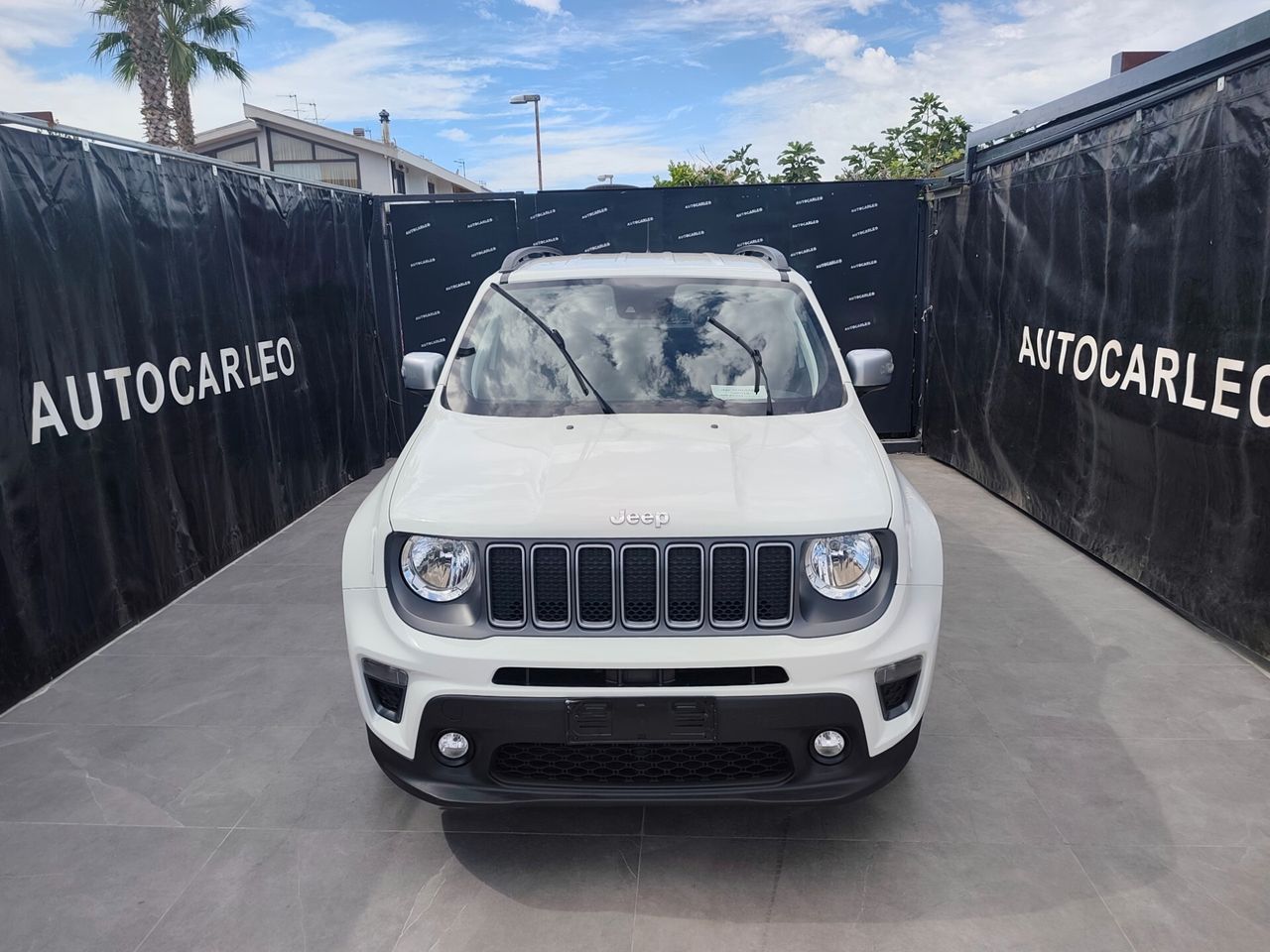 Jeep Renegade 1.6 Mjt 130CV KM 49000 imagem 2