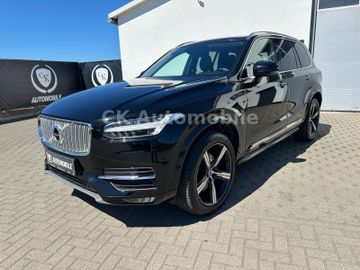 Volvo XC90 - 1