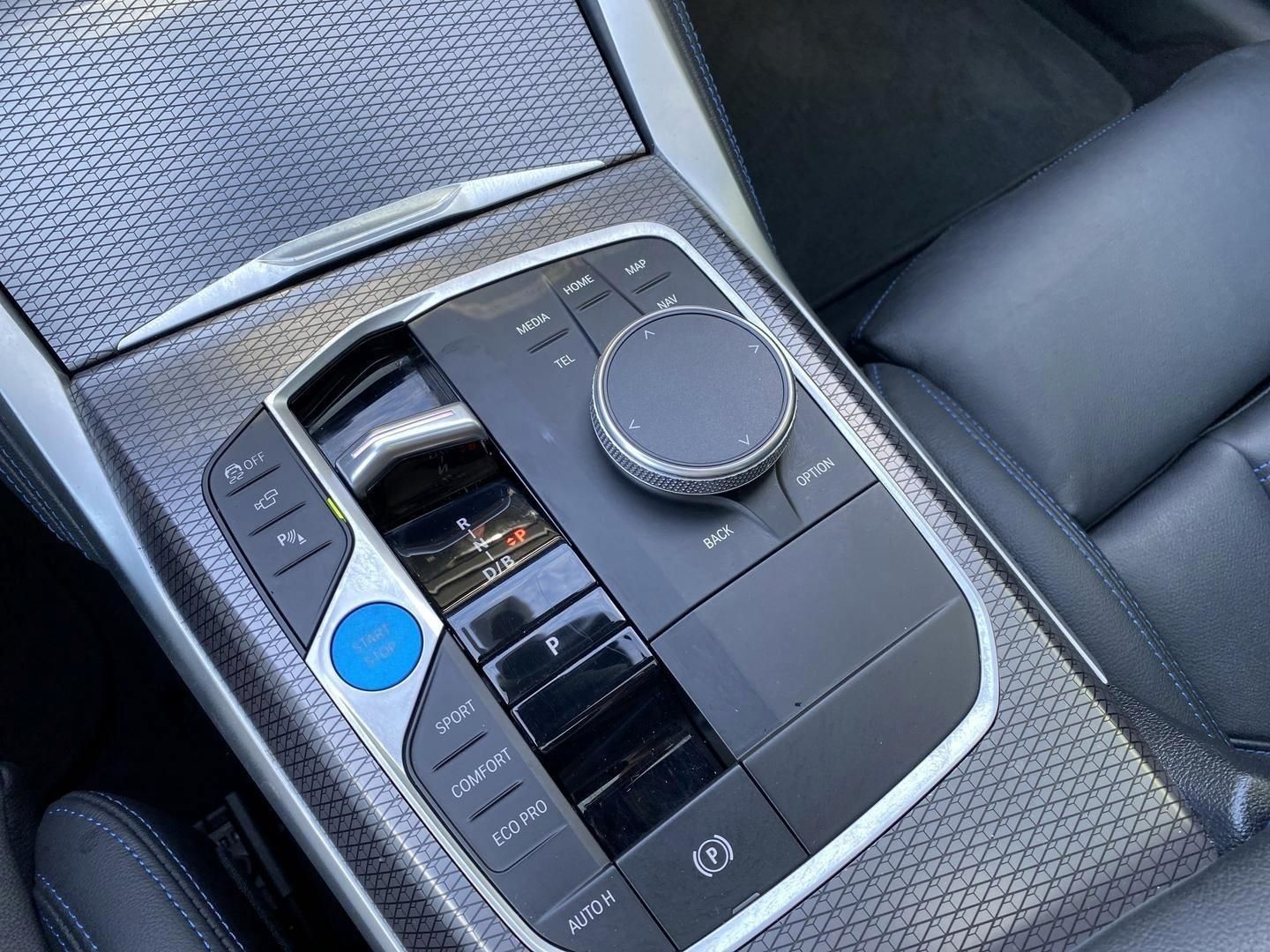 BMW i4 eDrive35 Gran Coupe M Sport HUD AHK Leder Mem foto 13