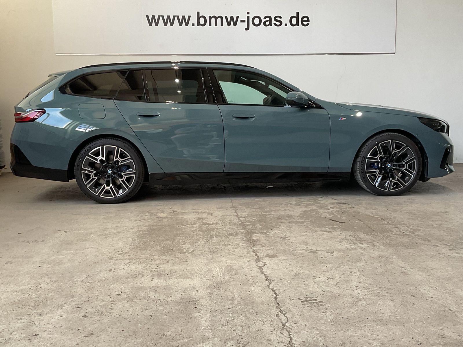 Fahrzeugabbildung BMW 520d Sitzbelüftung vorn | Standheizung | Lenkrad