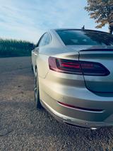 Volkswagen Arteon 2.0 TSI DSG R-Line Massage - : Alcantara, Sitzbelüftung, Limousine