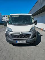 Citroën Jumper - Citroën Jumper aus 2016 mit Diesel-Antrieb: Kleinbus