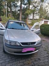 Opel Vectra 1.8 16V Comfort Comfort - gebrauchte Opel Vectra aus dem Jahr 1999