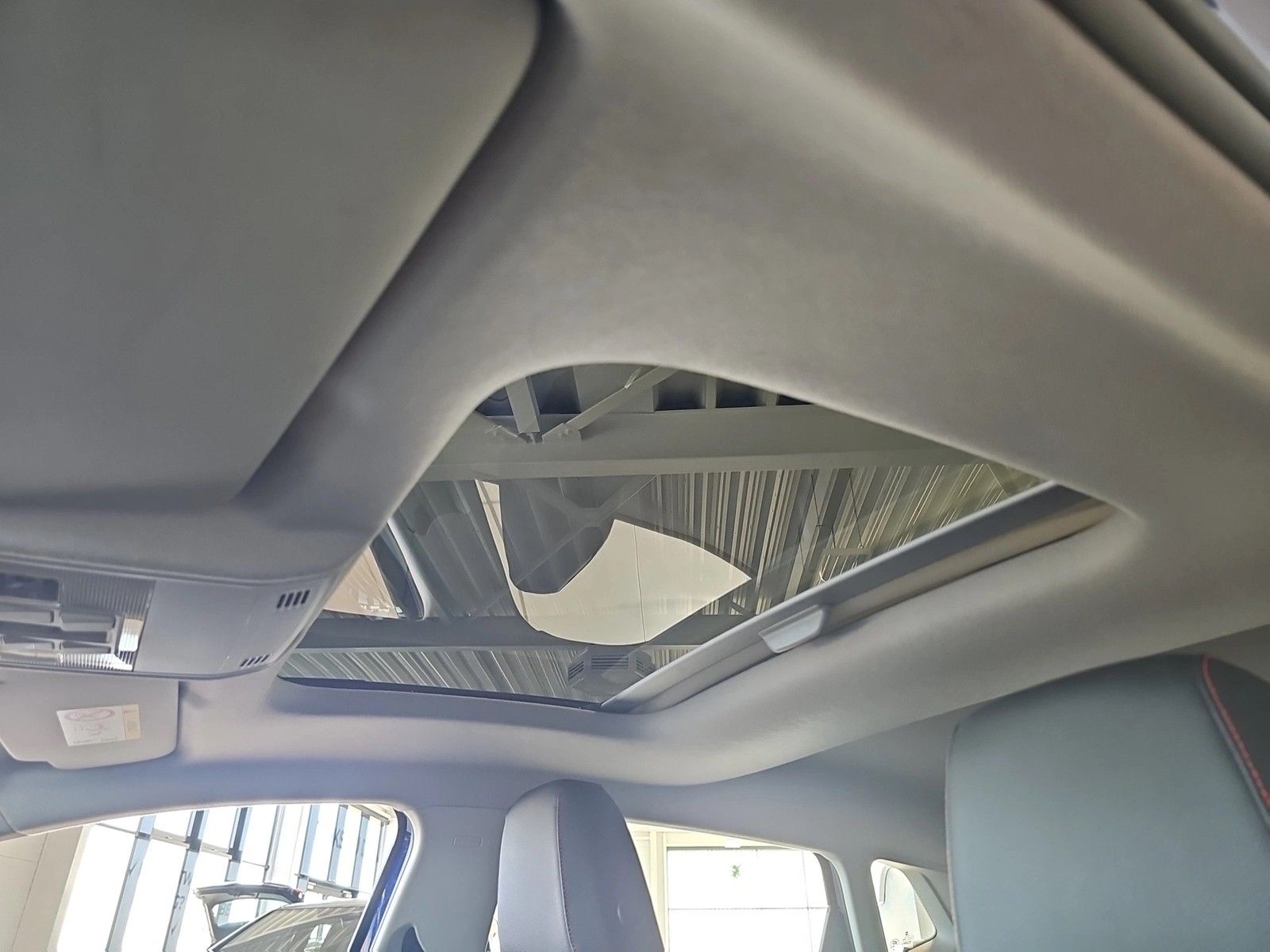 Fahrzeugabbildung SEAT Ibiza FR LED PANORAMADACH SH NAVI