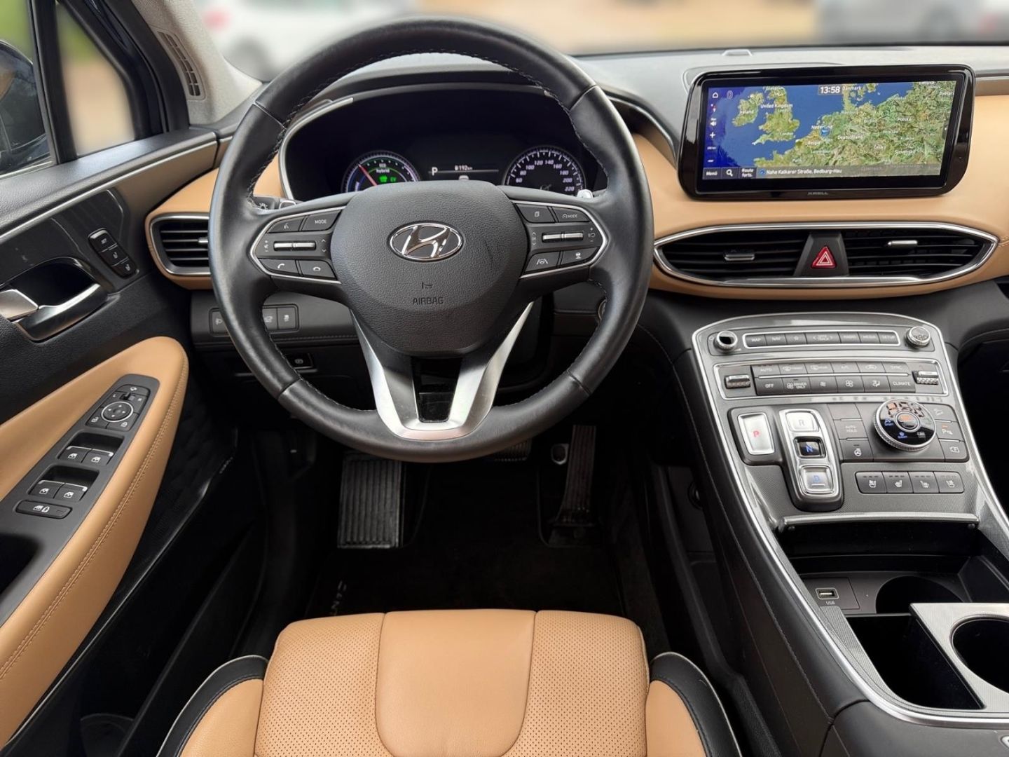 Fahrzeugabbildung Hyundai SANTA FE 1.6T 4WD Hybrid Trend  Navi Kamera LED