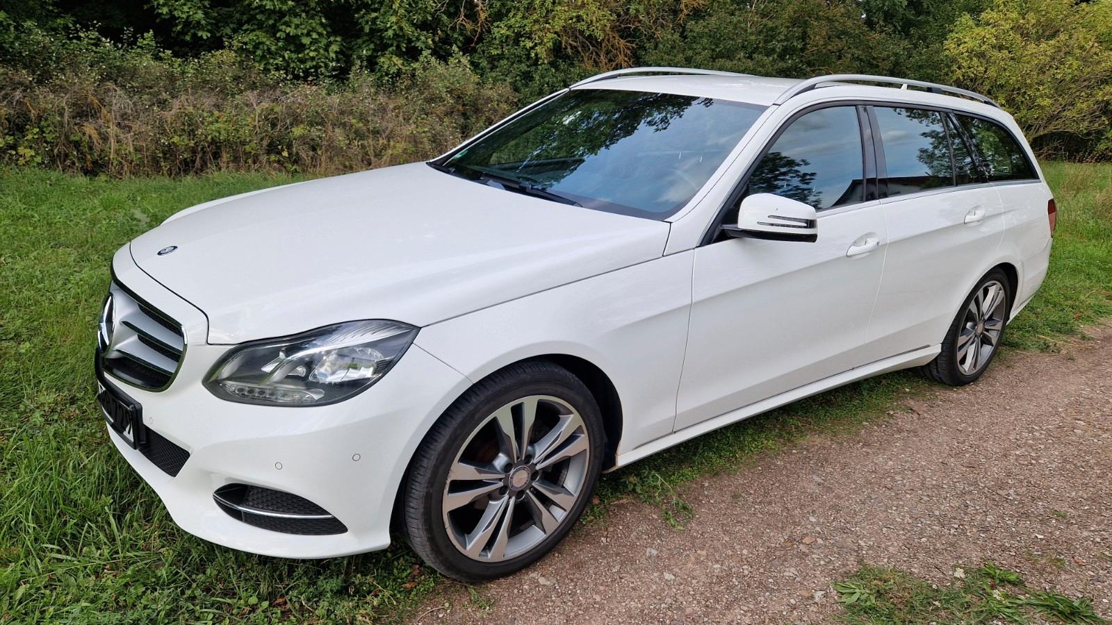 Mercedes-Benz E 220 CDI T-Modell TÜV neu