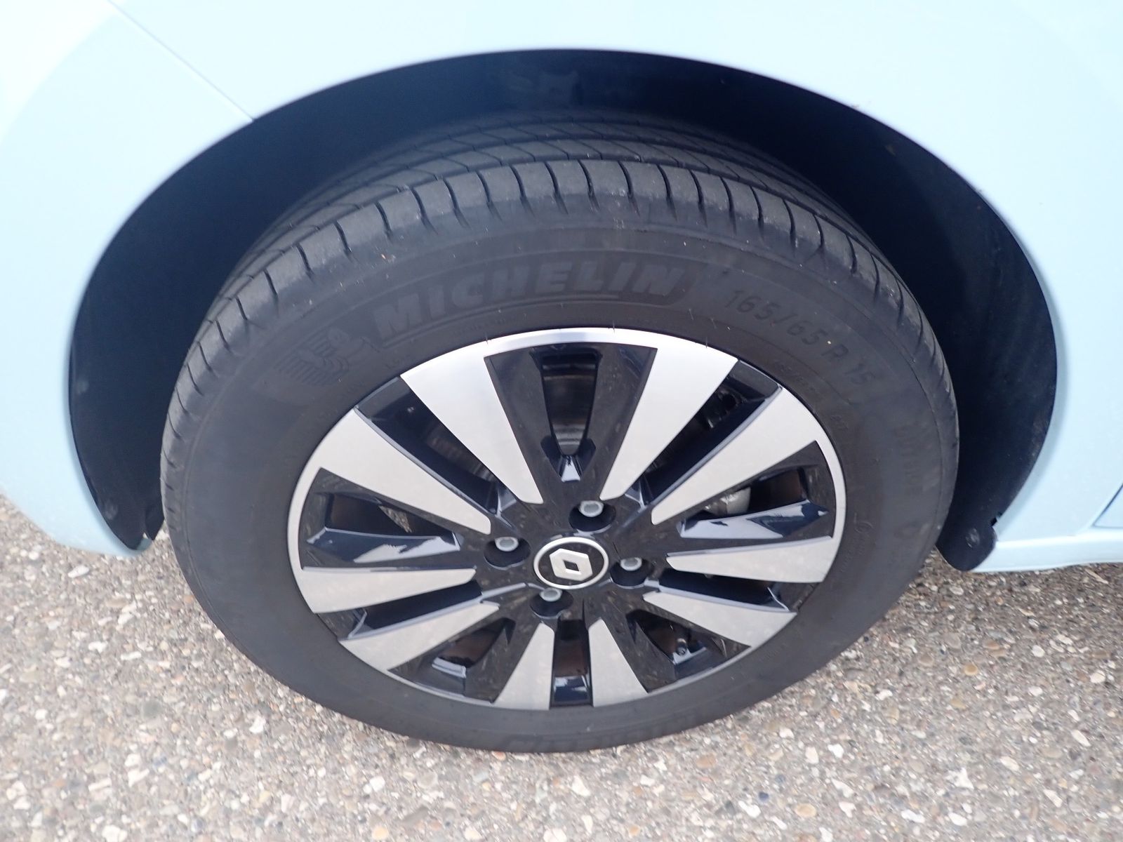 Fahrzeugabbildung Renault Twingo Techno Electric