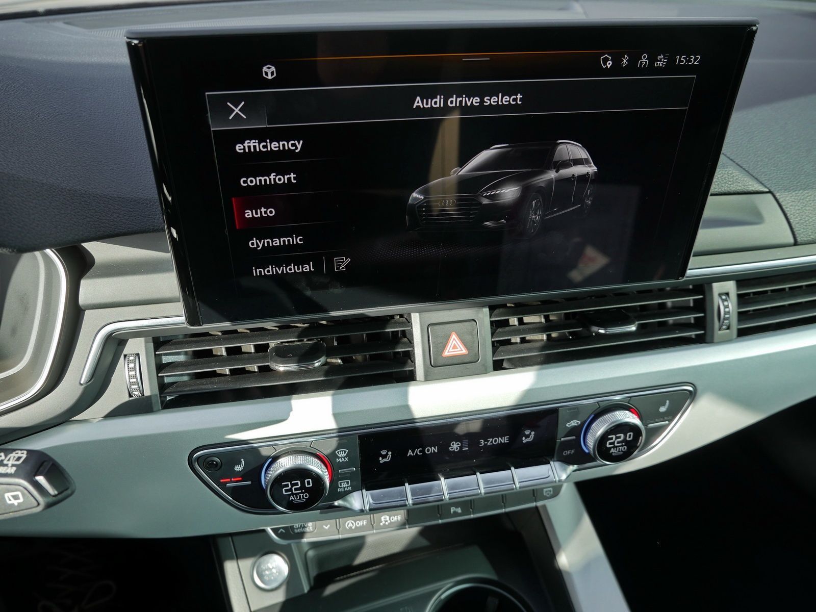Audi A4 - Bild 19
