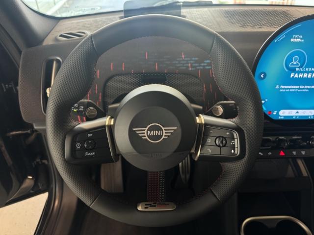 MINI John Cooper Works Countryman