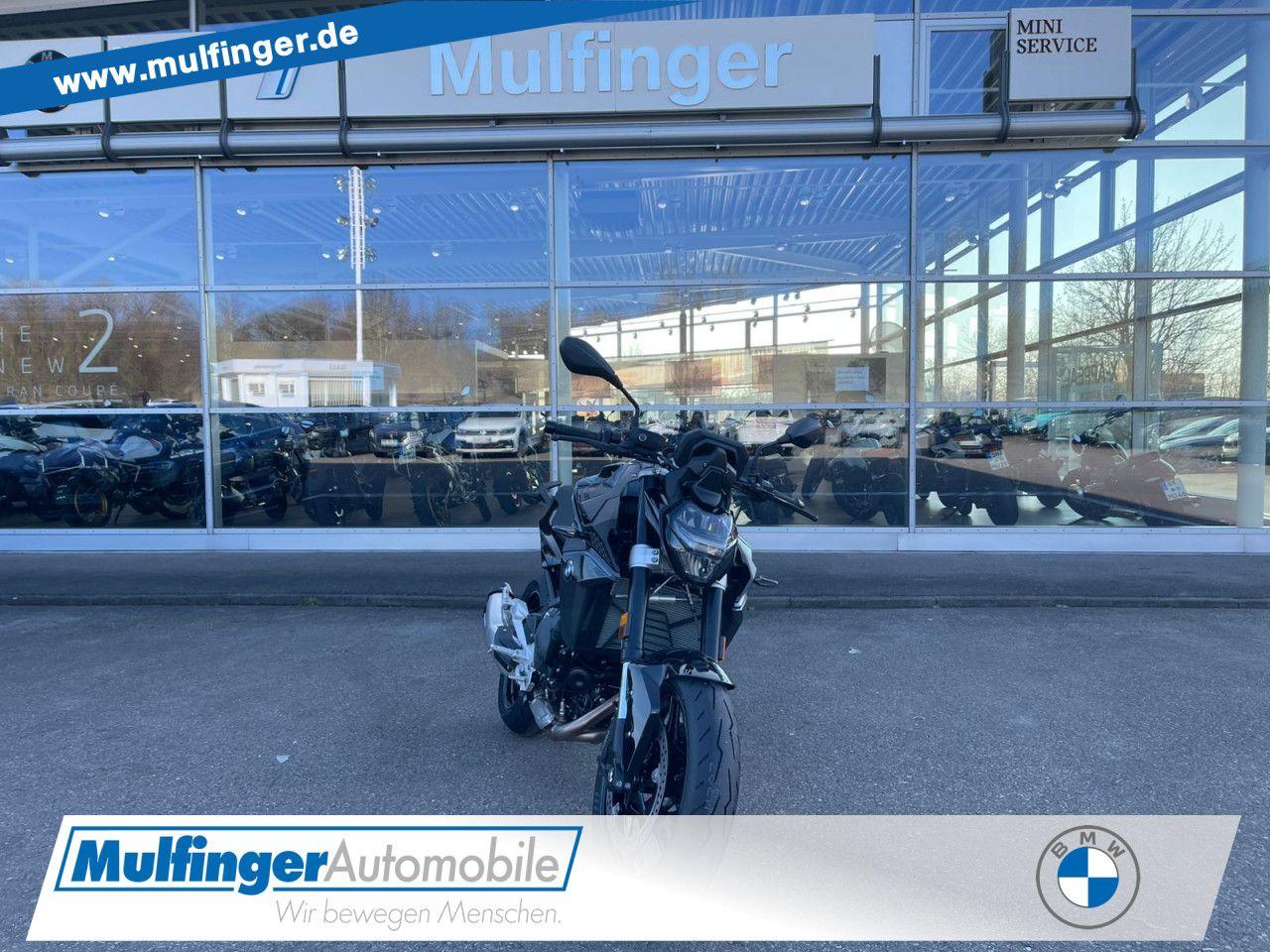 BMW F 900 R Triple Black 2 Pakete Headlight Pro M