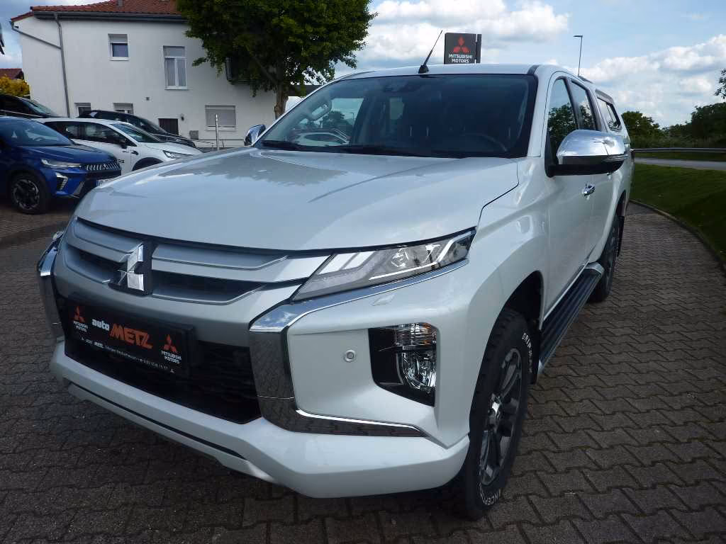 Mitsubishi L200 Doppelkabine Spirit 2.2 DI-D 4WD Automatik