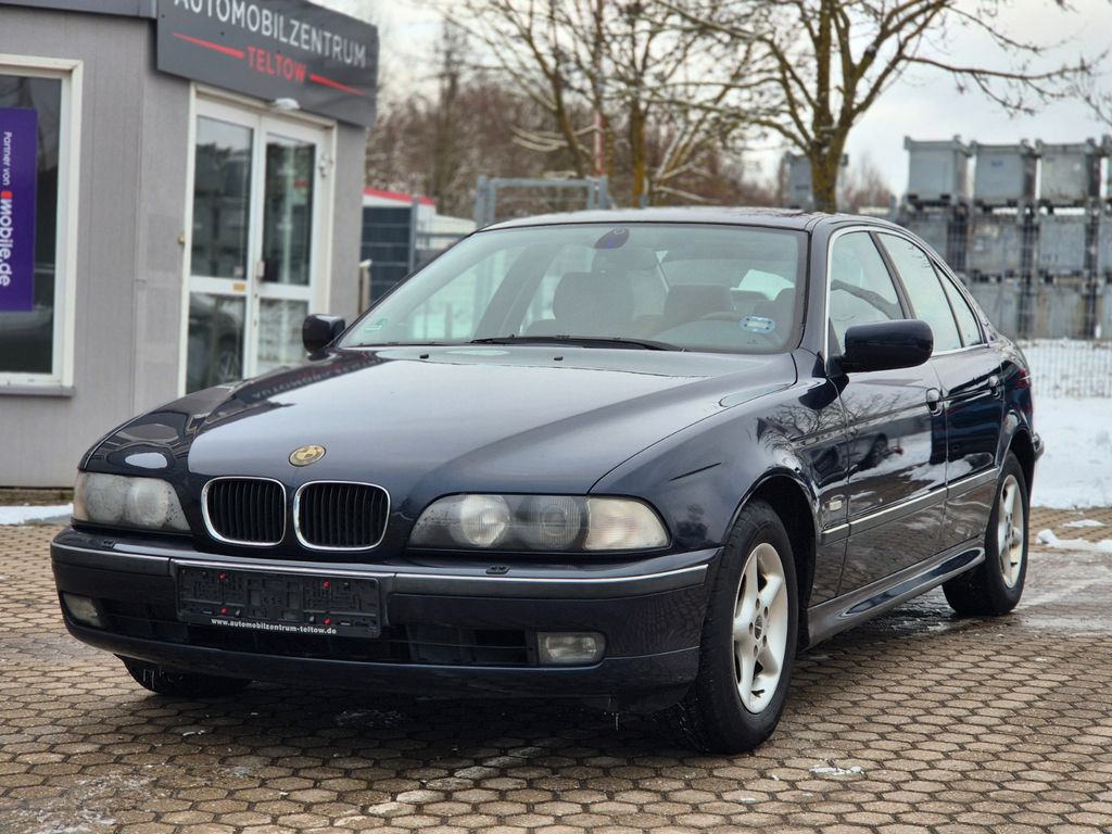 BMW 520