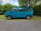 Volkswagen T4 Caravelle 2.0 Standard - Volkswagen T4 Caravelle: Grün