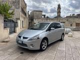 Mitsubishi Grandis 2.0 D INTENSE - Mitsubishi Grandis: Van
