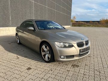 BMW 325 - 8