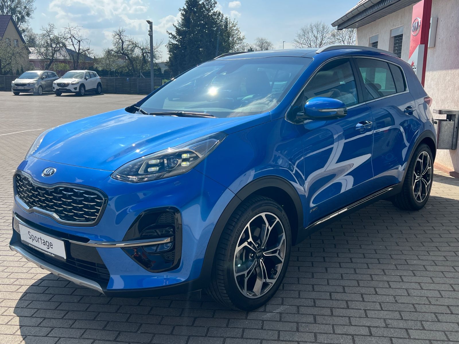 Fahrzeugabbildung Kia Sportage 1.6 T-GDI AWD DCT GT LINE
