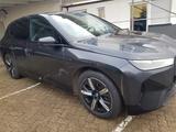 BMW iX xDrive40 - - BMW iX von privat