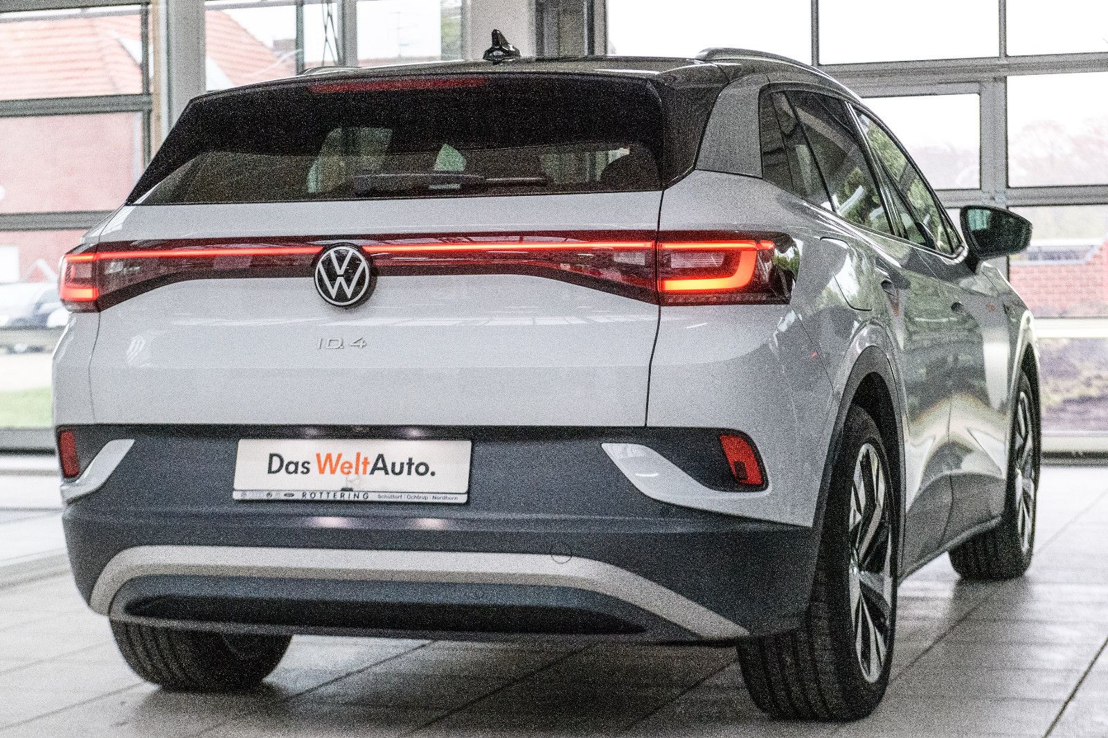 Fahrzeugabbildung Volkswagen ID.4 Pro Performance LED+NAVI+ACC+KAM+WÄRMEP+AHK