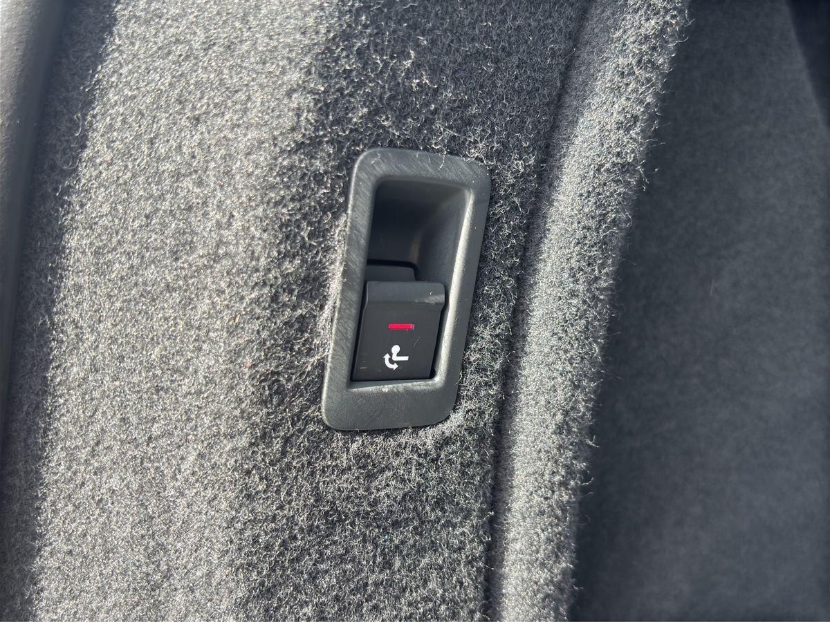 A4 Avant 2.0 TDI quattro AHK RFK STDHZ NAVI LED