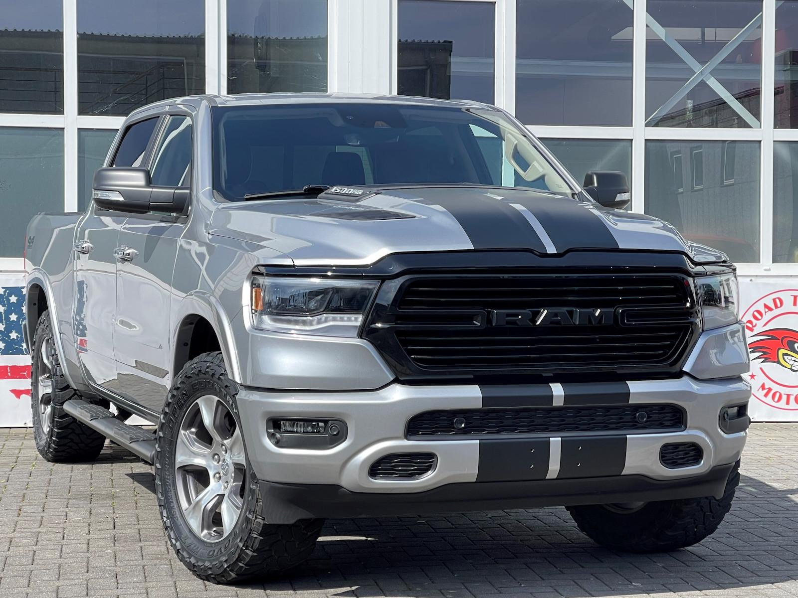 Dodge RAM 1500 Laramie 5,7L 4x4 LED PDC Leder Memory
