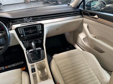 MYAUTOCENTER – Gebraucht- und Jahreswagen mit Werkstattservice in Pfaffenhofen Volkswagen Passat Highline *4Motion*Massage*AHK*LED*Keyless