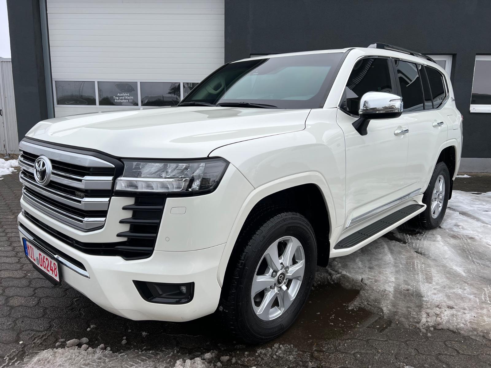 Toyota Land Cruiser 300*3.5 V6*ARMORED*GEPANZERT*B6/VR7