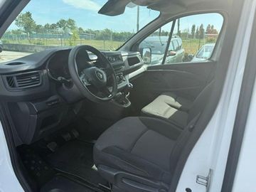 Renault Trafic - 7