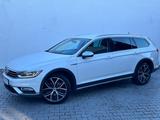 Volkswagen Passat 2.0TDI Alltrack 4Motion/Kamera/ACC