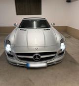 Mercedes-Benz Mercedes SLS AMG Cabrio Silber wie NEU Roa... - Mercedes-Benz SLS AMG: Von Privat