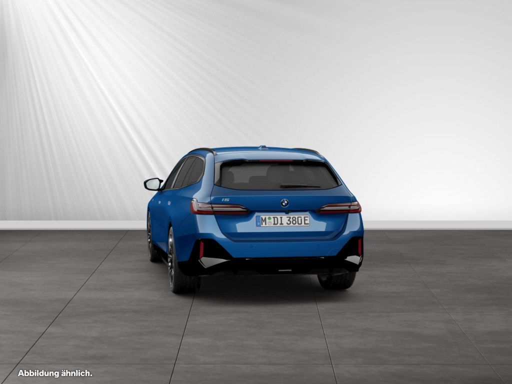 BMW i5 - Bild 9