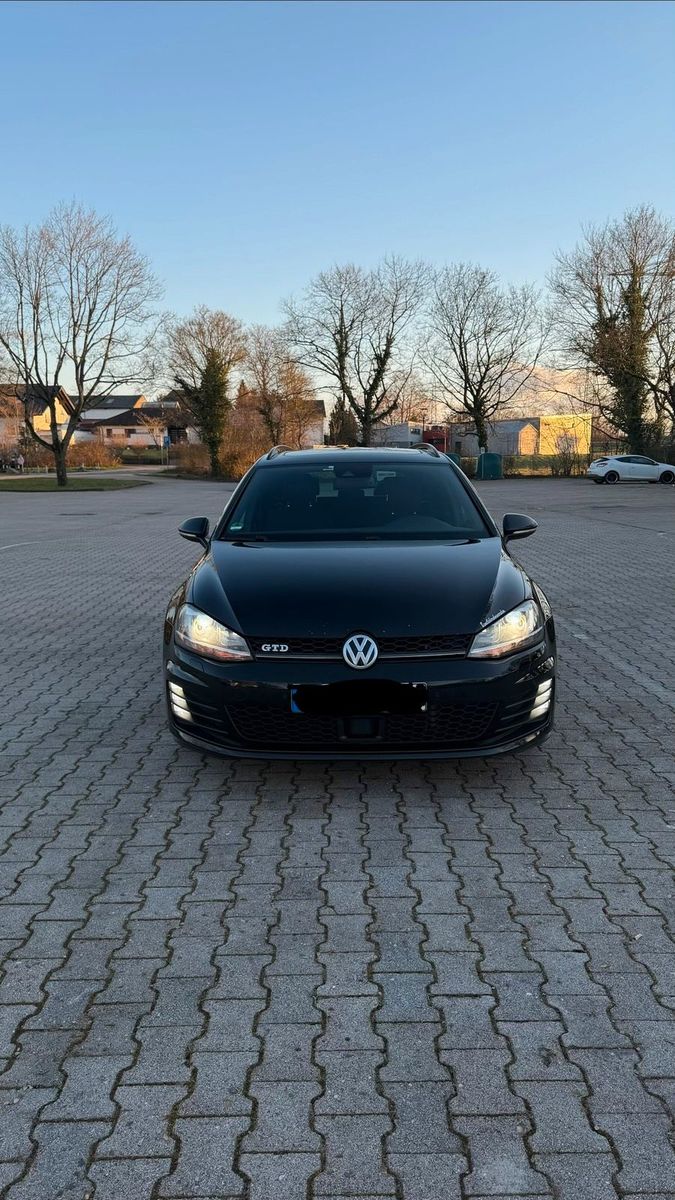 VW Golf