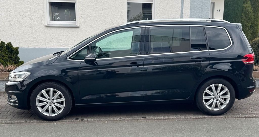 Image of Volkswagen Touran