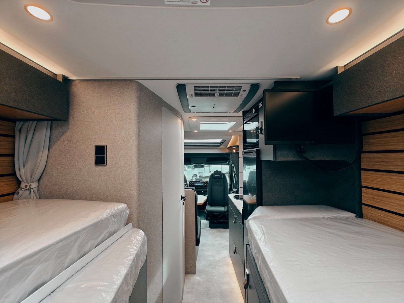 Fahrzeugabbildung HYMER / ERIBA / HYMERCAR HYMER ML-T 580 4x4 RSX ONE 2026 by palmo