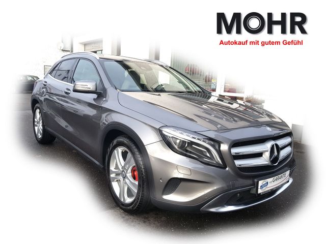 Mercedes-Benz GLA 180 Automatik Xenon RückfCam Navi Teilleder