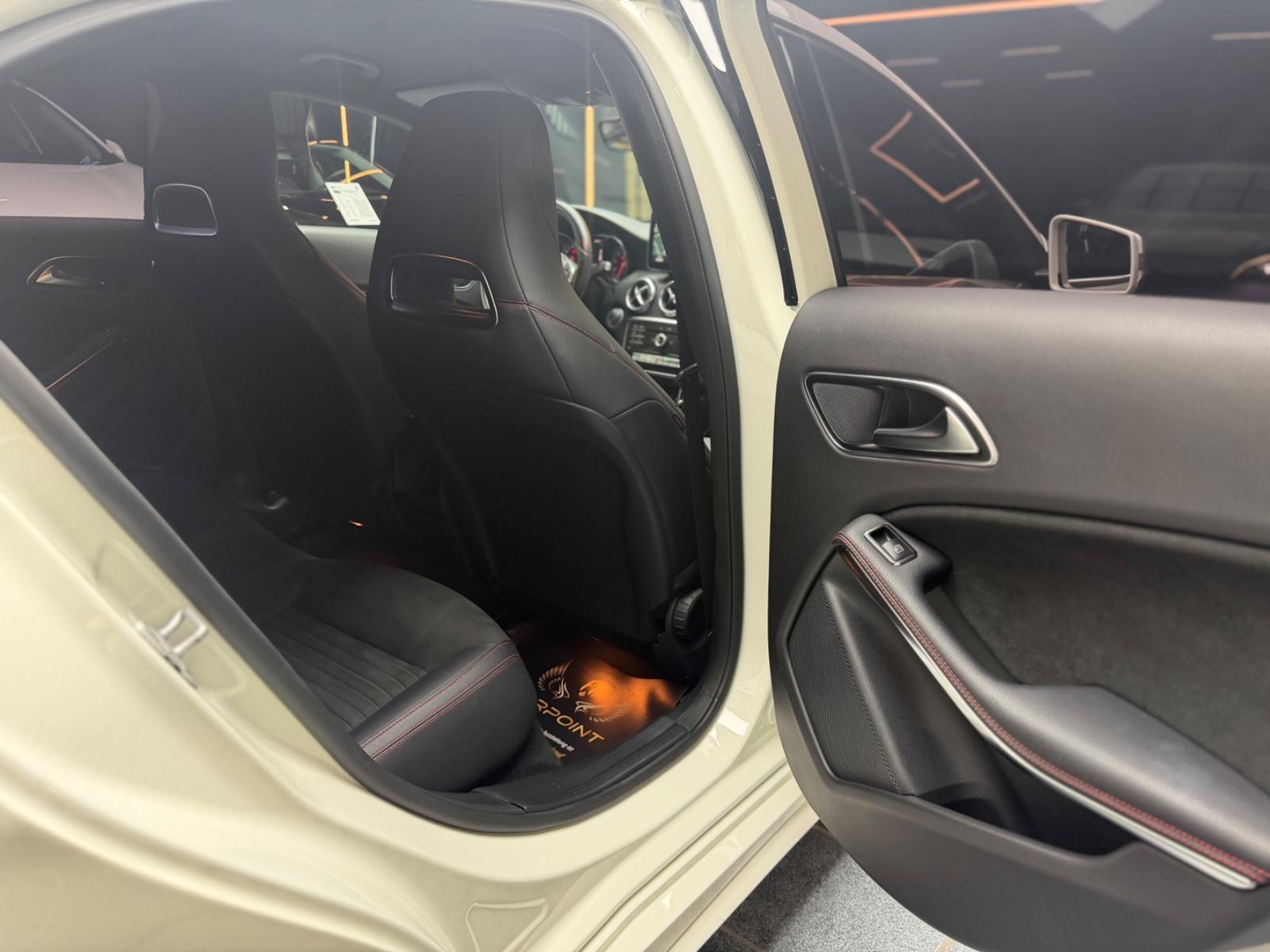 Mercedes-Benz A 180 BlueEfficiency/AMG-Line/Cam/LED