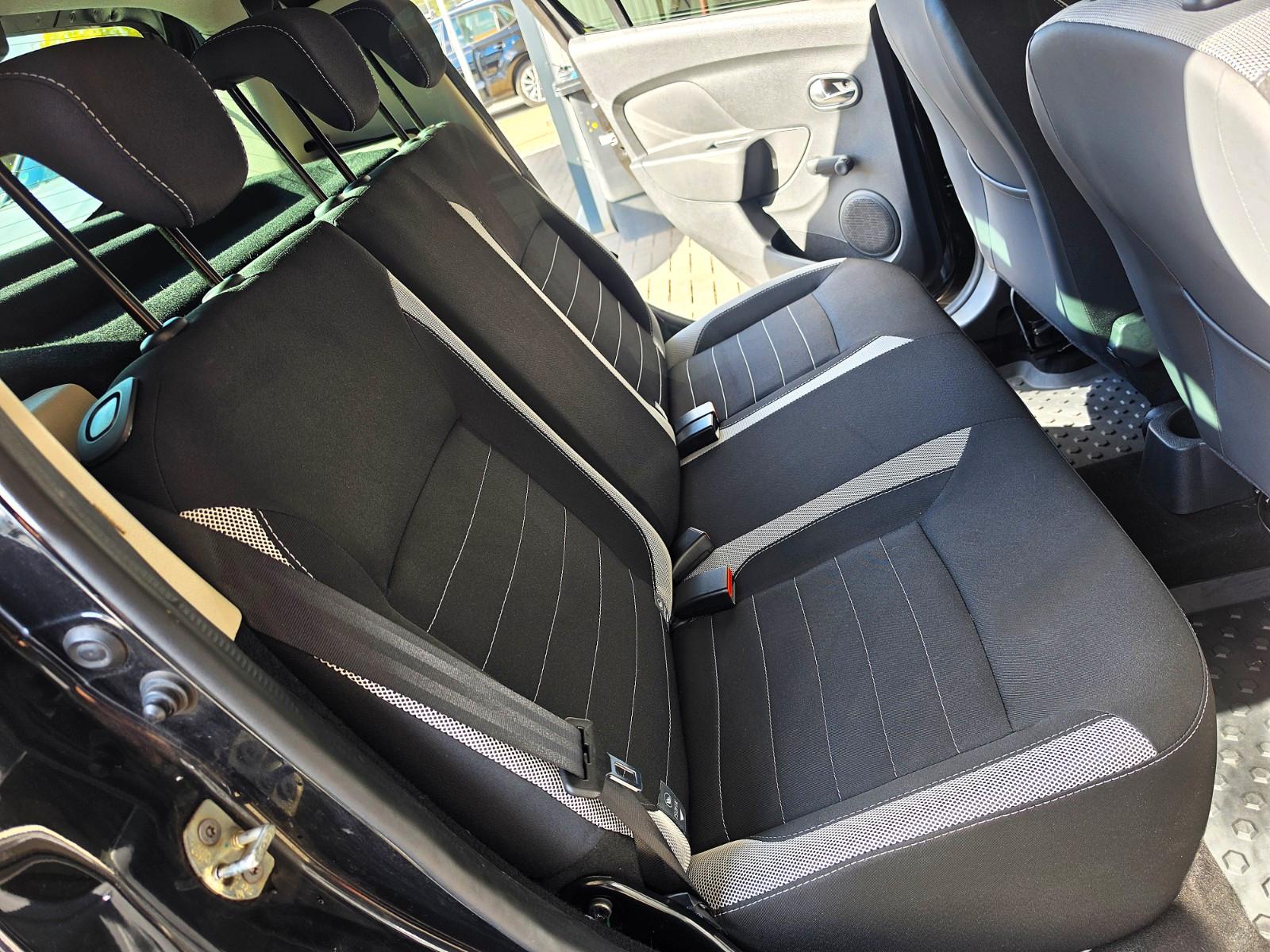 Dacia Sandero II Stepway Prestige KLIMA PDC TEMP KAM
