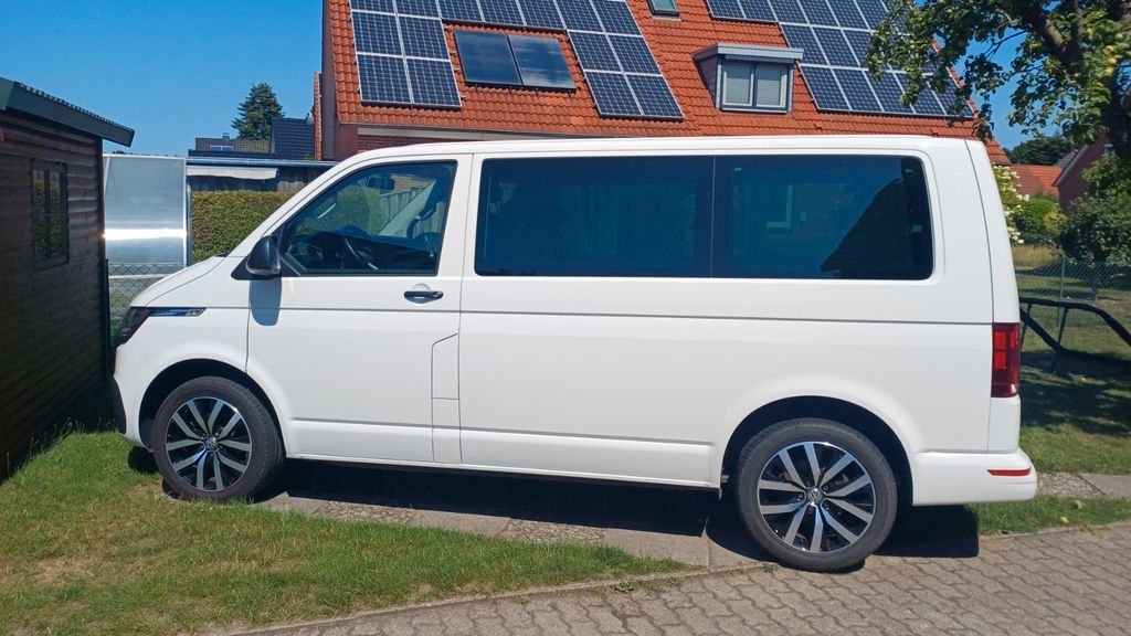 Image of Volkswagen T6 Multivan