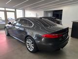 Jaguar XF 30t R-Sport AWD*Kamera*4xSHZ*Totwinkel* - Jaguar XF R-Sport mit Benzin-Antrieb
