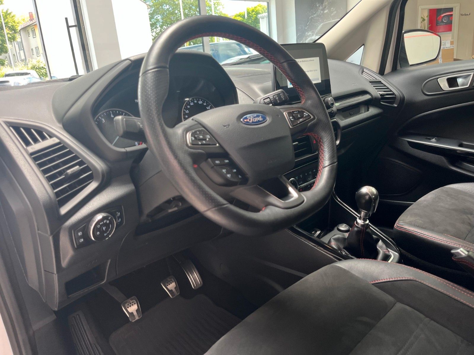 Fahrzeugabbildung Ford EcoSport 1.0Ecoboost ST-Line*B&O*Winter*Navi*APP