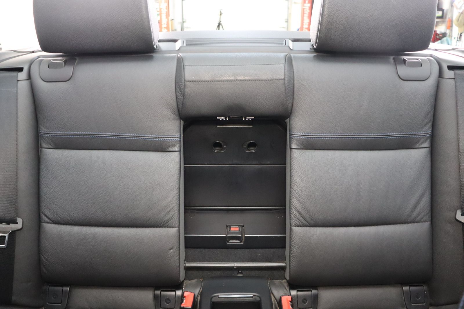 Fahrzeugabbildung BMW 320 i Cabrio Edition M-Paket * Xenon