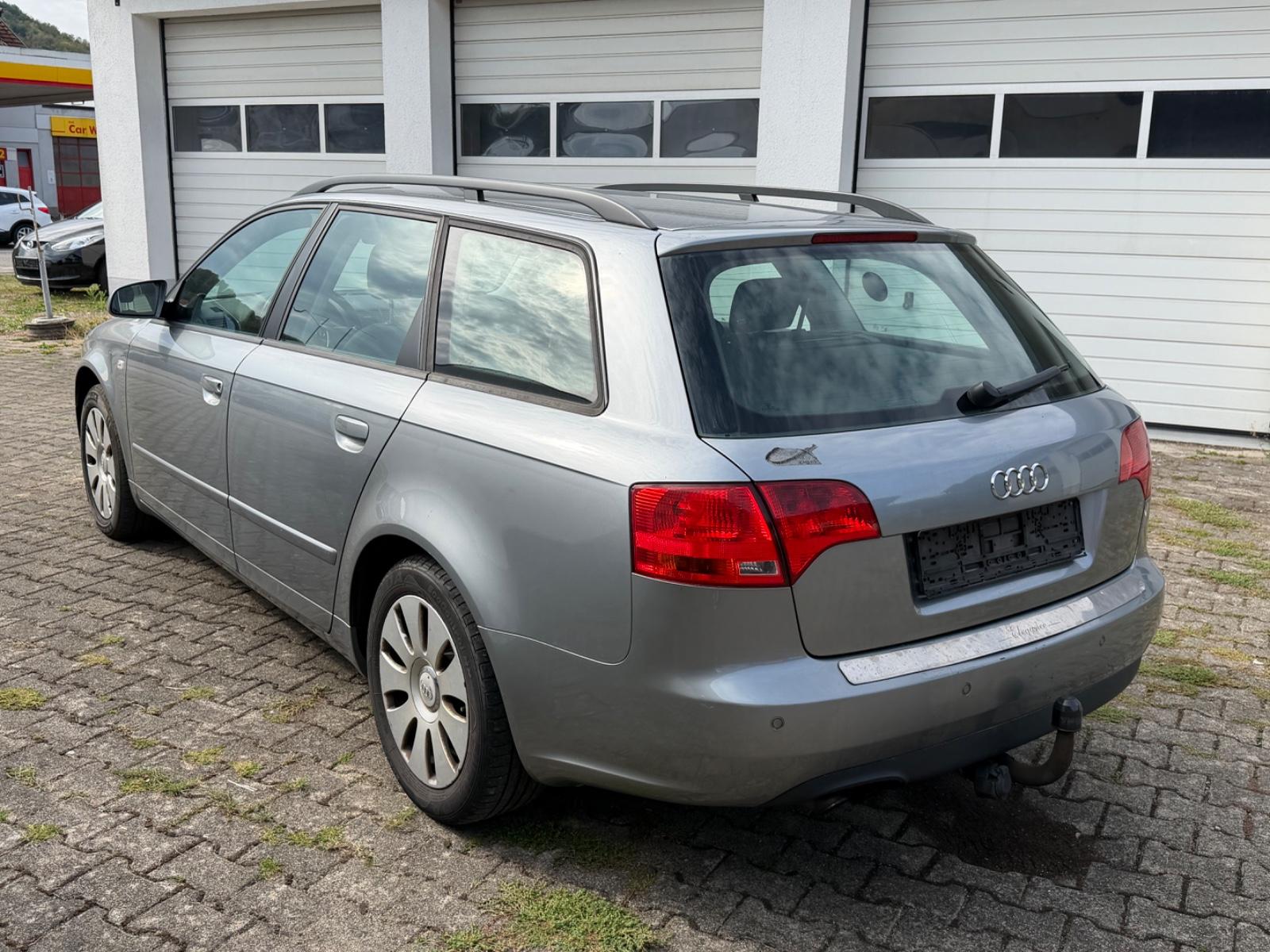 Audi A4 2006 — photo 5