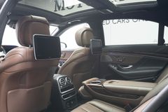 MERCEDES-BENZ S 300 BlueTec*Lang*Chauffeur*Burmester*Pano*TV
